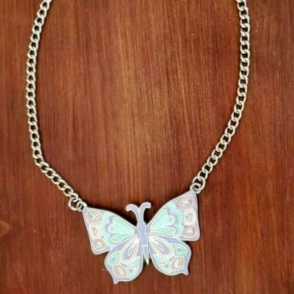 Butterfly Pastel Colors Gold Toned Necklace Choker Figural Multicolor Enamel 18" - Picture 7 of 7
